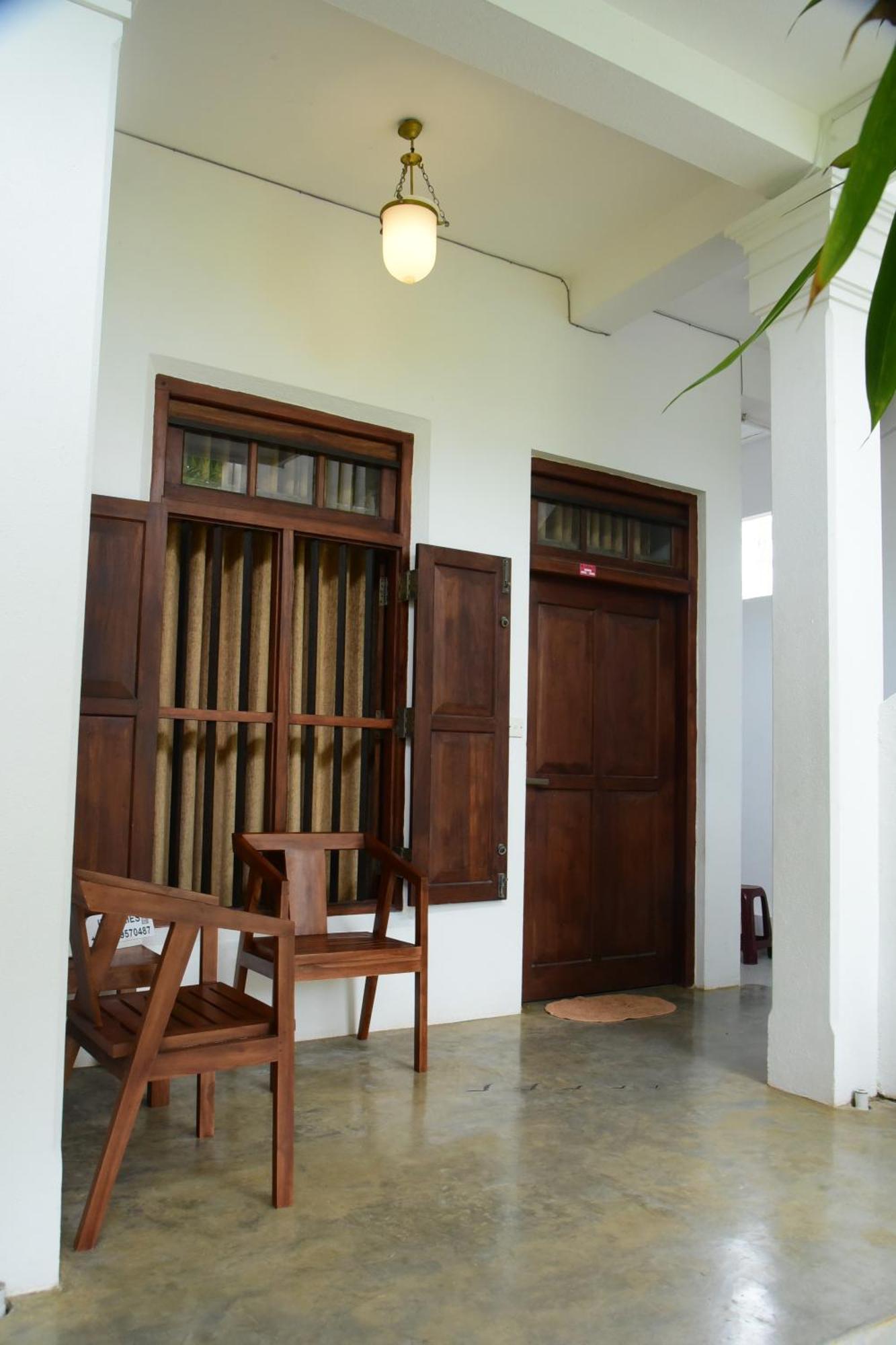 Tranquil Hotel Hikkaduwa Buitenkant foto