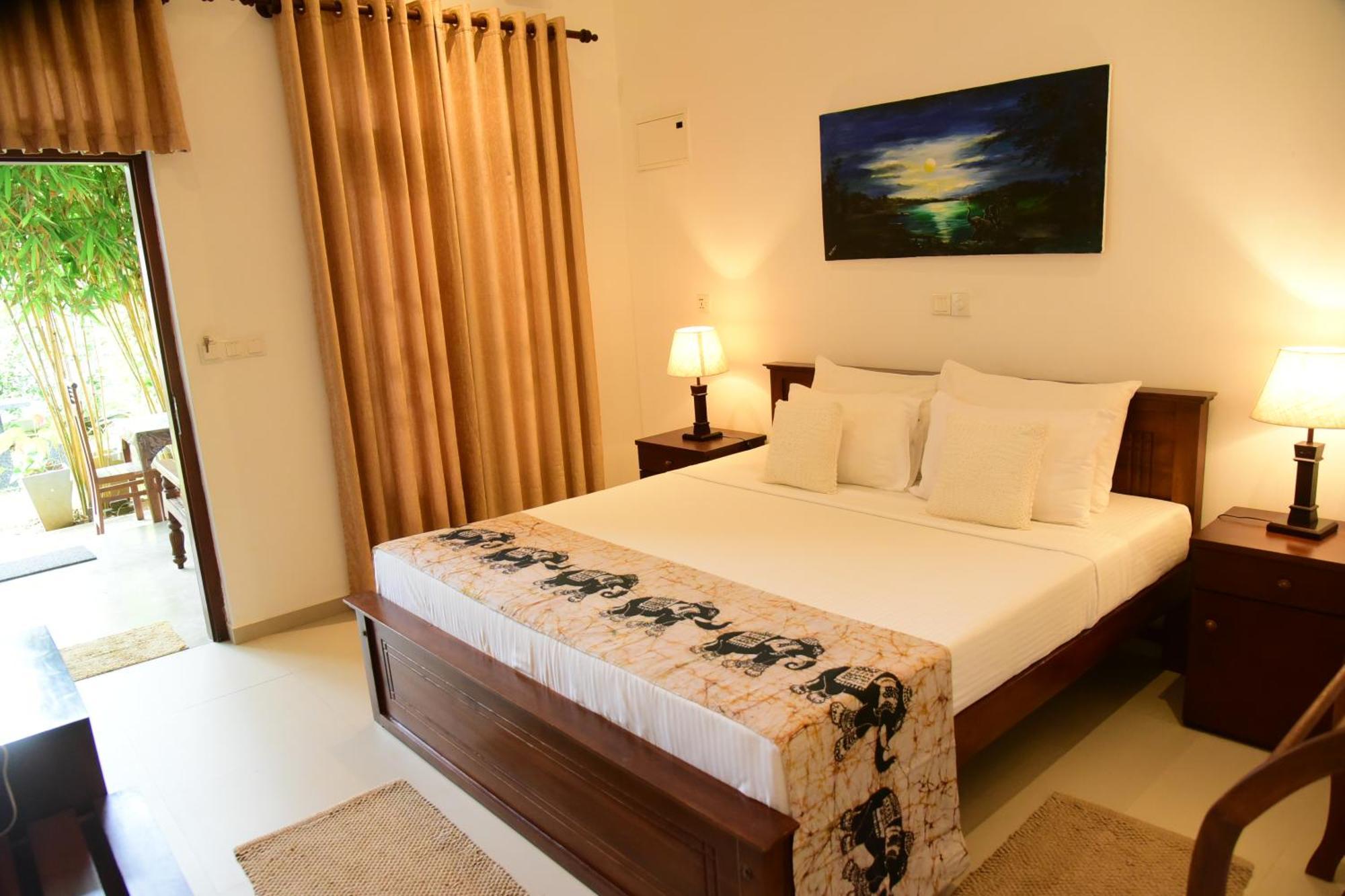 Tranquil Hotel Hikkaduwa Buitenkant foto